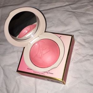 too faced blush
